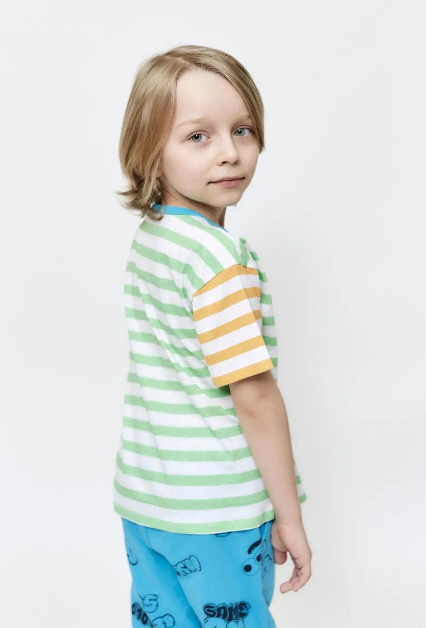 Bawełniany T-shirt w paski dla chłopca