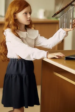Biała bluzka z długim rękawem i kołnierzykiem - Max&Mia