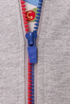 Bluza chłopięca rozpinana na stójce z nadrukiem