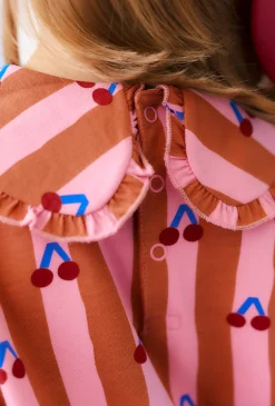 Bluza dziewczęca w paski z nadrukiem wisienek i kołnierzykiem