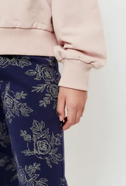 Bluza z ozdobnym kołnierzem