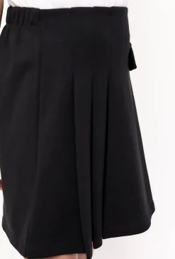 Czarna elegancka spódniczka dla dziewczynki
