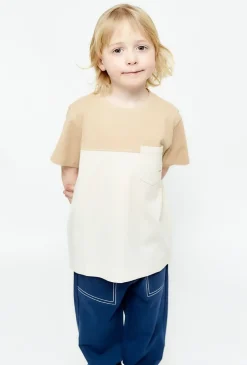 Dwukolorowy t-shirt z kieszonką