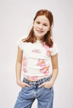 Dziewczęcy t-shirt z dzianiny w prążki - ecru w kwiaty