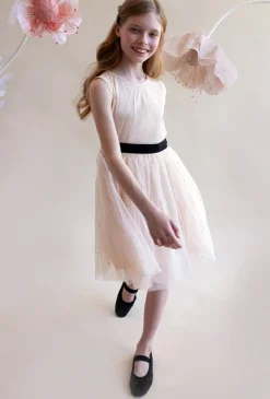 Elegancka sukienka tiulowa z perełkami dla dziewczynki