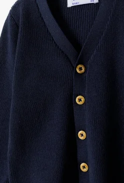 Elegancki sweter niemowlęcy – rozpinany kardigan dla chłopca