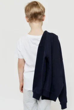 Klasyczny biały t-shirt chłopięcy