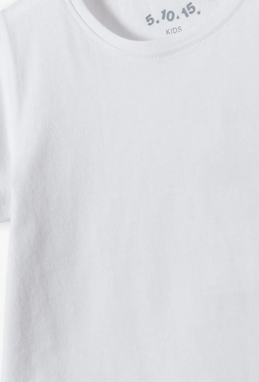 Komplet na zajęcia sportowe - biały t-shirt i granatowe spodenki