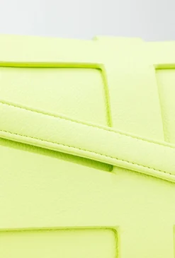 Limonkowa torebka crossbody NOBO z efektowną klapą