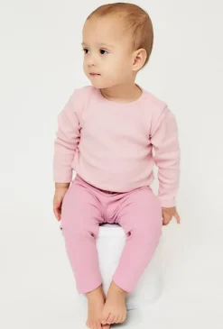 Różowe legginsy dla niemowlaka