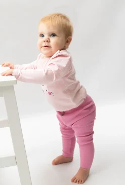 Różowe legginsy dla niemowlaka