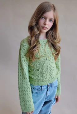 Sweter nierozpinany z ażurowym wzorem