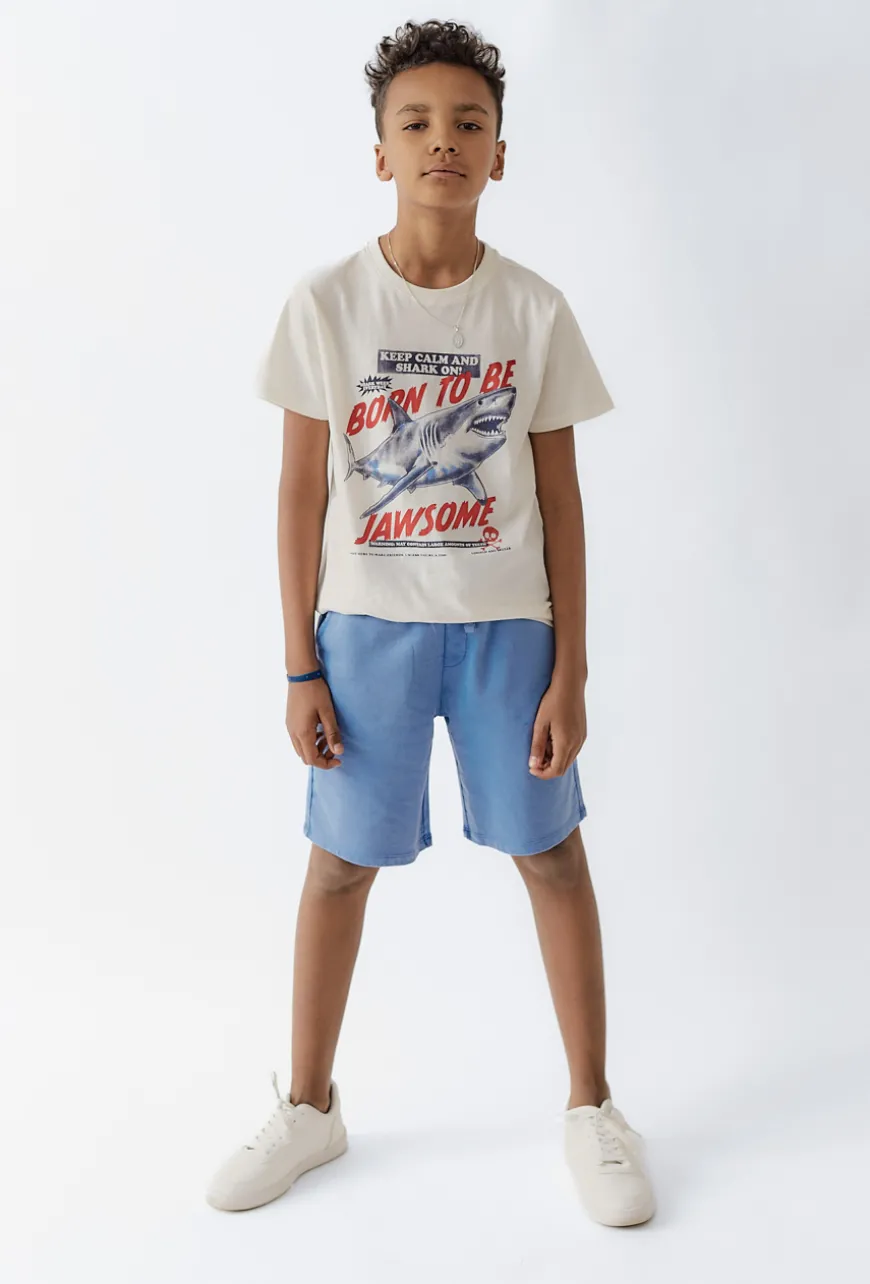 T-shirt chłopięcy z dynamicznym nadrukiem