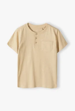 T-shirt chłopięcy z guzikami i kieszonką