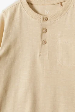 T-shirt chłopięcy z guzikami i kieszonką